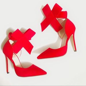 Red Bow Heels